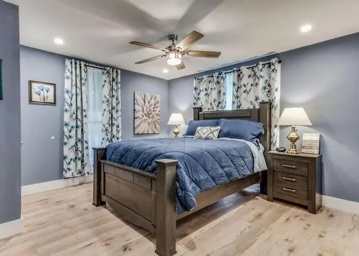Stockyards! Less Than 3 Mins-sleeps 8 -gable House Сasa de vacaciones Fort Worth